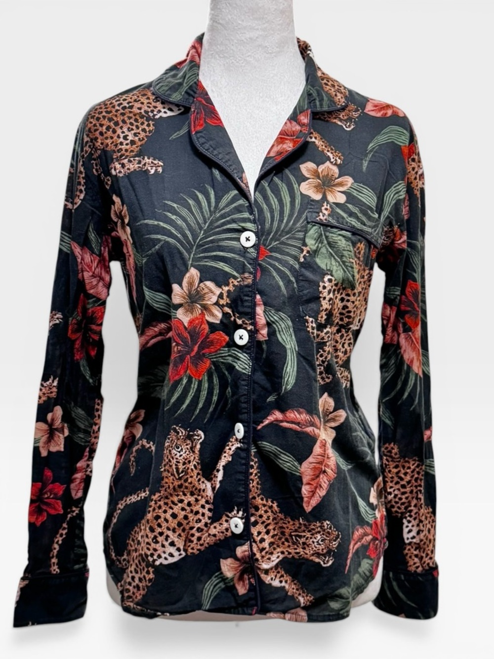 Desmond & Dempsey Leopard Jungle Print PJ Top XS Cotton Button Front Lounge